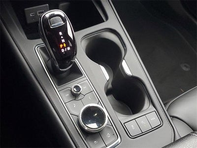 2022 Cadillac XT4 FWD Luxury