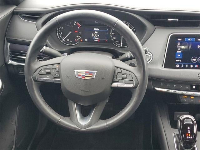 2022 Cadillac XT4 FWD Luxury