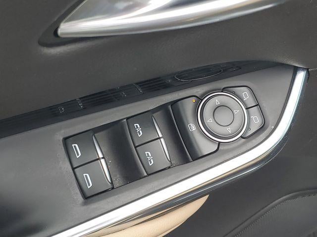 2024 Cadillac XT4 AWD Luxury