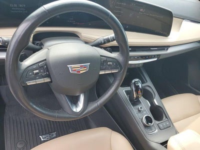 2024 Cadillac XT4 AWD Luxury