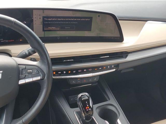 2024 Cadillac XT4 AWD Luxury