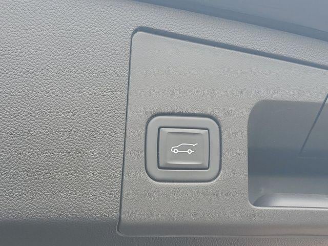 2024 Cadillac XT4 AWD Luxury