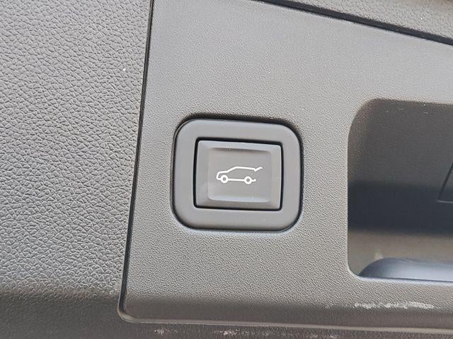 2024 Cadillac XT4 AWD Luxury