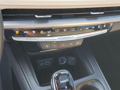 2024 Cadillac XT4 AWD Luxury
