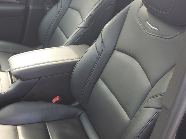 2023 Cadillac XT4 AWD Luxury