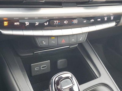 2024 Cadillac XT4 AWD Luxury