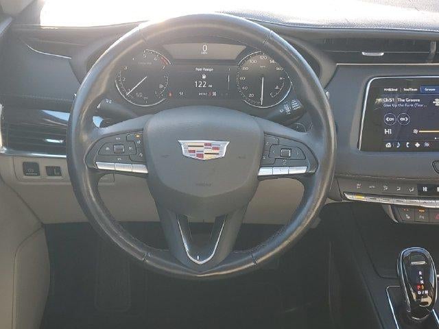 2023 Cadillac XT4 AWD Luxury