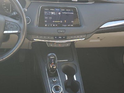 2023 Cadillac XT4 AWD Luxury