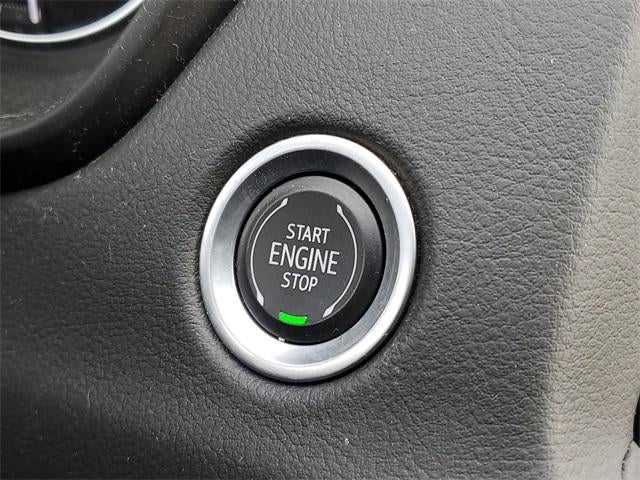 2023 Cadillac XT4 FWD Premium Luxury