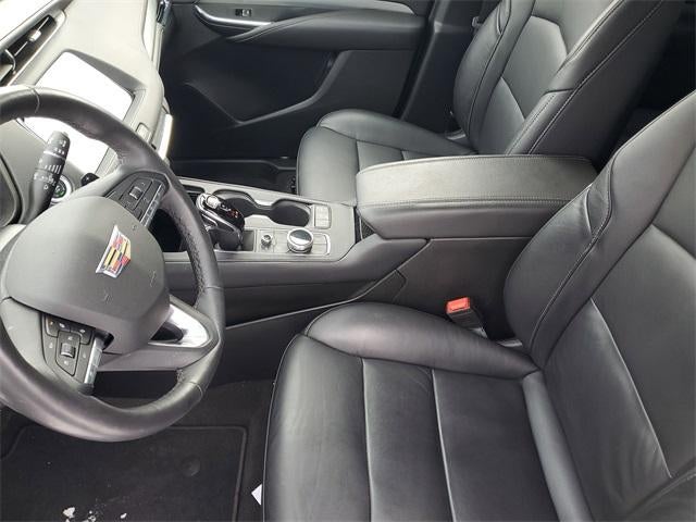 2023 Cadillac XT4 FWD Premium Luxury