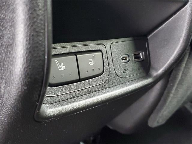 2023 Cadillac XT4 FWD Premium Luxury