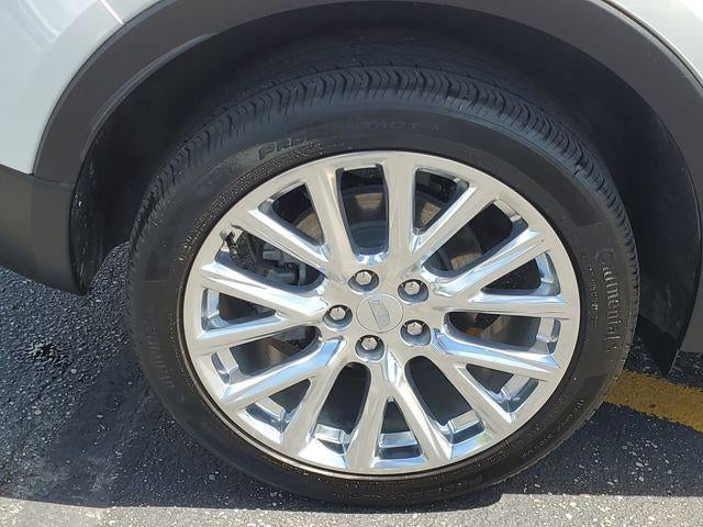 2023 Cadillac XT4 FWD Premium Luxury