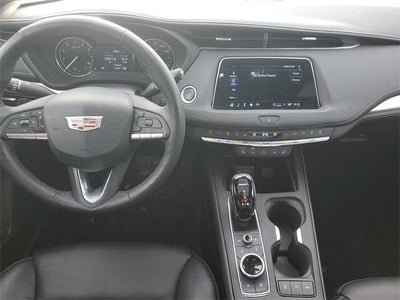 2023 Cadillac XT4 AWD Premium Luxury