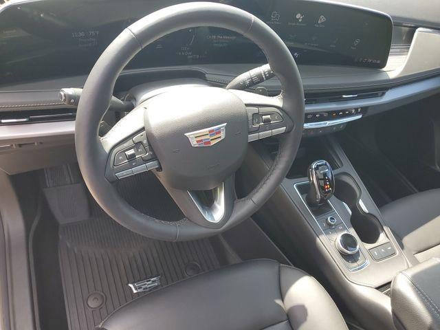 2024 Cadillac XT4 AWD Premium Luxury