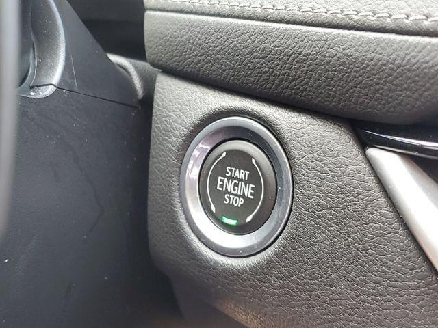 2024 Cadillac XT4 AWD Premium Luxury