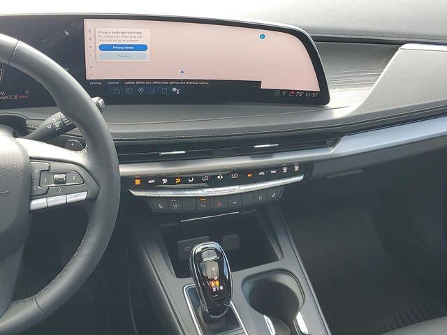 2024 Cadillac XT4 AWD Premium Luxury