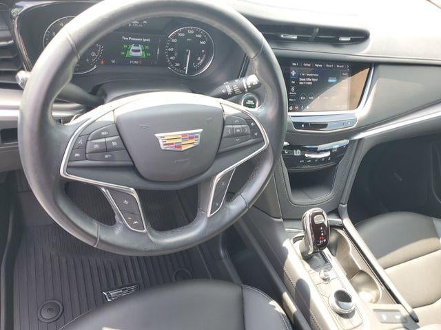 2023 Cadillac XT5 FWD Luxury