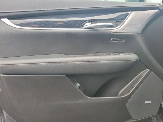 2023 Cadillac XT5 FWD Premium Luxury