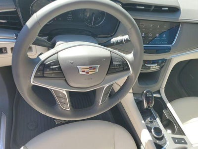 2025 Cadillac XT5 FWD Premium Luxury