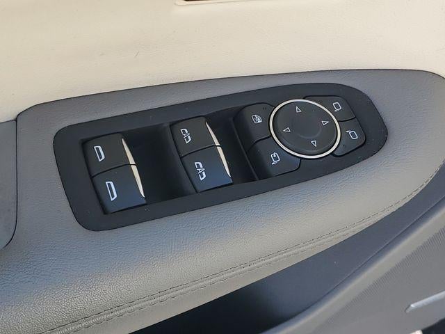 2023 Cadillac XT5 FWD Premium Luxury