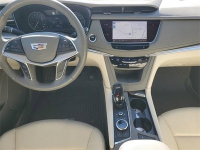 2023 Cadillac XT5 AWD Premium Luxury