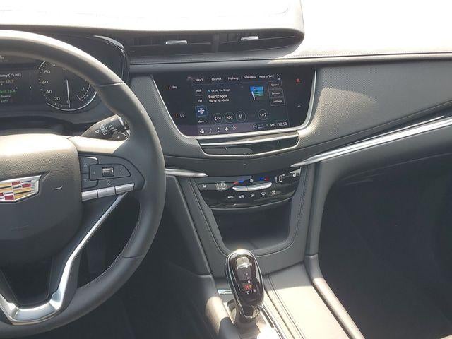 2025 Cadillac XT6 FWD Luxury