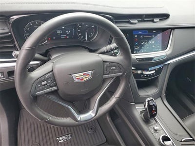 2025 Cadillac XT6 AWD Luxury