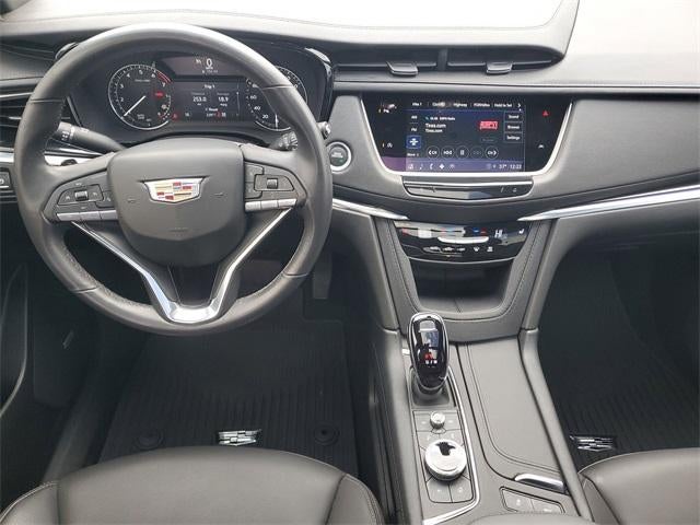 2025 Cadillac XT6 AWD Luxury