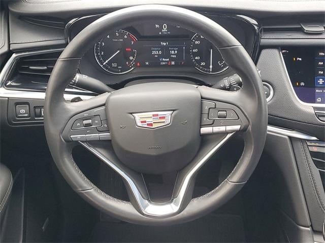 2025 Cadillac XT6 AWD Luxury