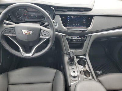 2024 Cadillac XT6 AWD Luxury