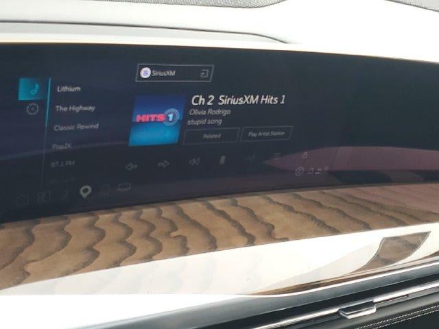 2025 Cadillac Escalade ESV 4WD Premium Luxury Platinum