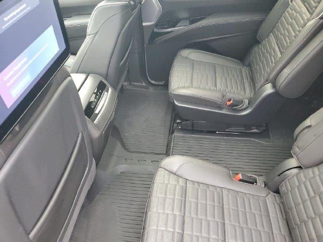 2025 Cadillac Escalade ESV 4WD Premium Luxury Platinum