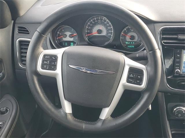 2012 Chrysler 200 Limited