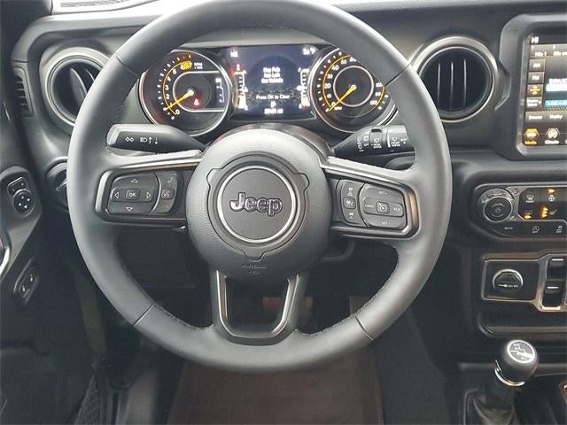 2023 Jeep Wrangler 4-Door Willys 4x4