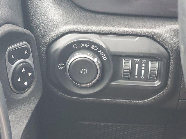 2021 Jeep Wrangler Unlimited Sahara Altitude 4x4