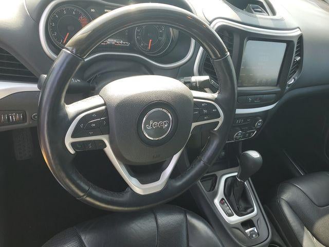 2016 Jeep Cherokee Overland