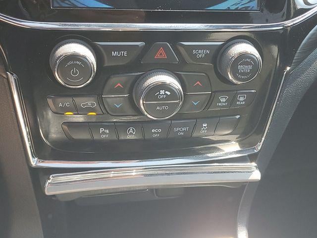 2020 Jeep Grand Cherokee Laredo