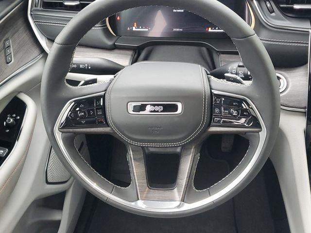 2023 Jeep Grand Cherokee Overland 4x4