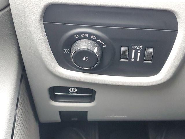 2023 Jeep Grand Cherokee Overland 4x4