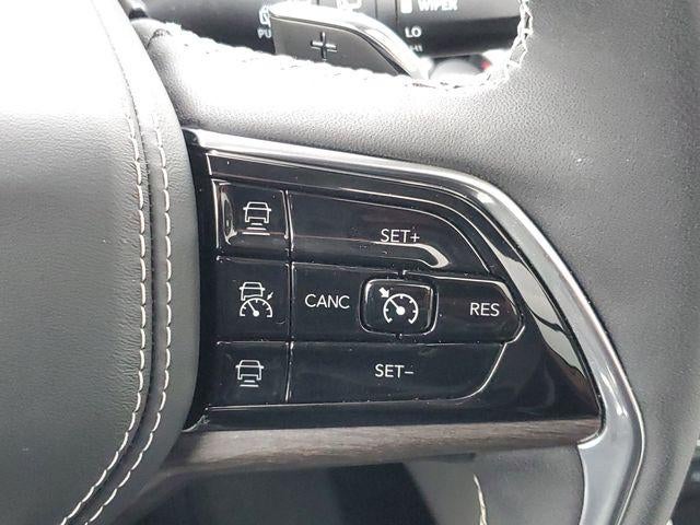 2023 Jeep Grand Cherokee Overland 4x4