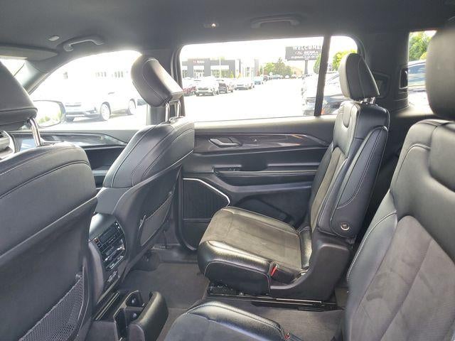 2022 Jeep Grand Cherokee L Altitude 4x4