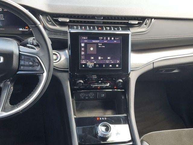 2022 Jeep Grand Cherokee L Altitude 4x4
