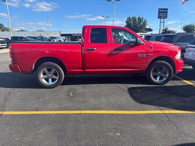 2017 RAM 1500 Express Quad Cab 4x4 6'4" Box