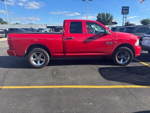 2017 RAM 1500 Express Quad Cab 4x4 6'4" Box