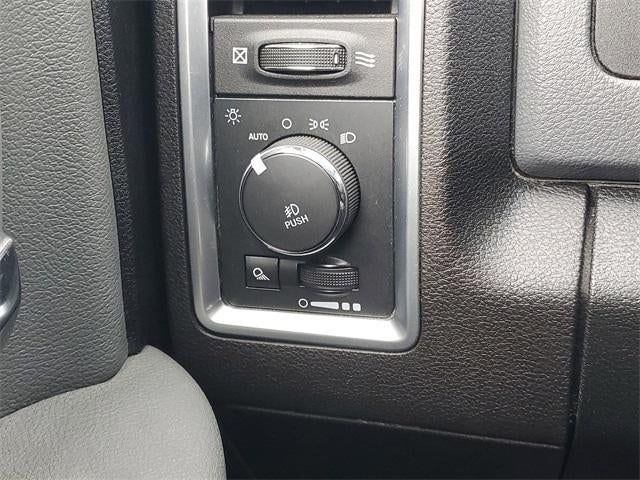 2018 RAM 1500 Big Horn Quad Cab 4x4 6'4" Box