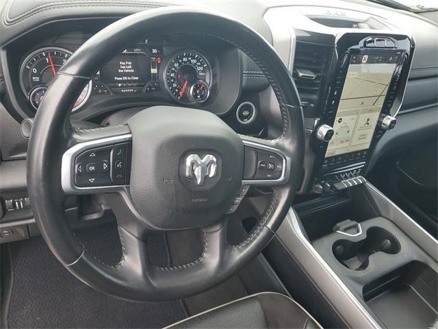 2022 RAM 1500 Laramie Crew Cab 4x2 5'7" Box