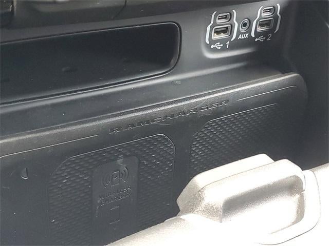 2022 RAM 1500 Laramie Crew Cab 4x2 5'7" Box