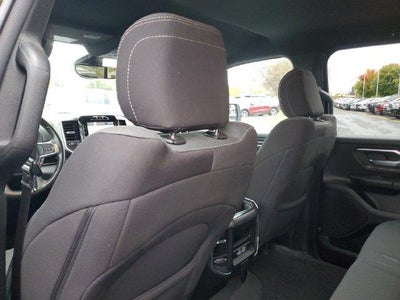 2024 RAM 1500 Big Horn Crew Cab 4x4 5'7" Box