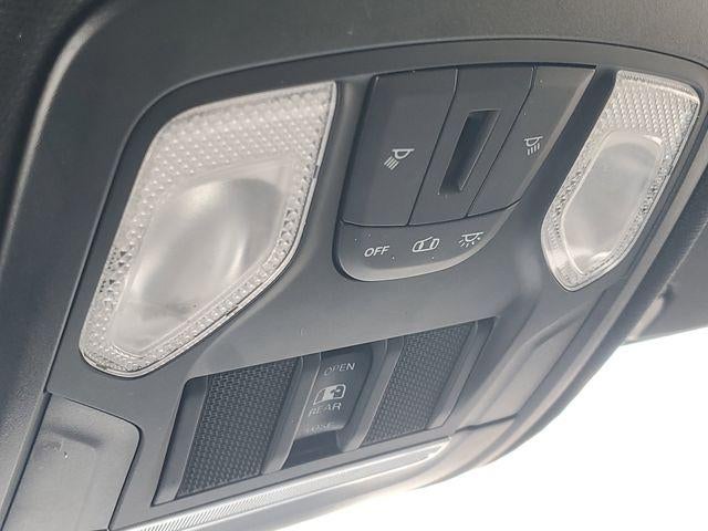 2019 RAM 1500 Big Horn/Lone Star Crew Cab 4x4 5'7" Box