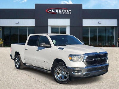 2019 RAM 1500 Big Horn/Lone Star Crew Cab 4x4 5'7" Box